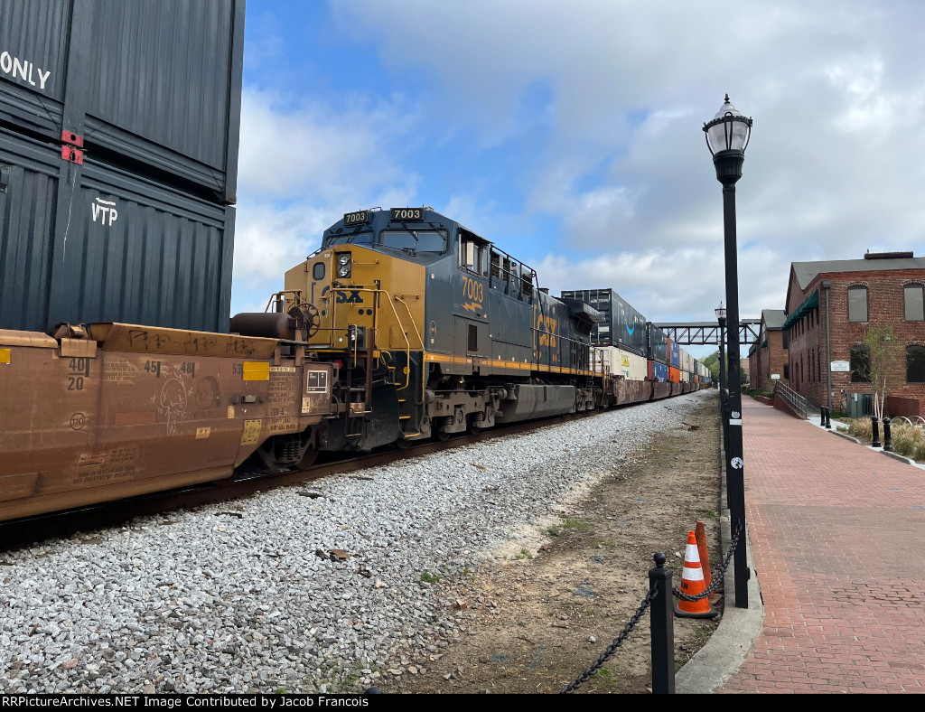 CSX 7003
